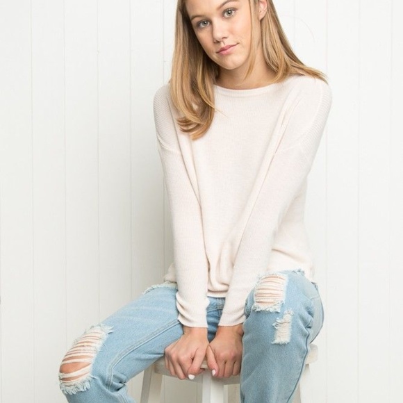 Brandy Melville distressed boyfriend jeans - Picture 4 of 4